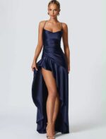 Satin-Kleid Lang mit Volants Spaghettiträger Rückenfrei Hoher Schlitz in Marineblau